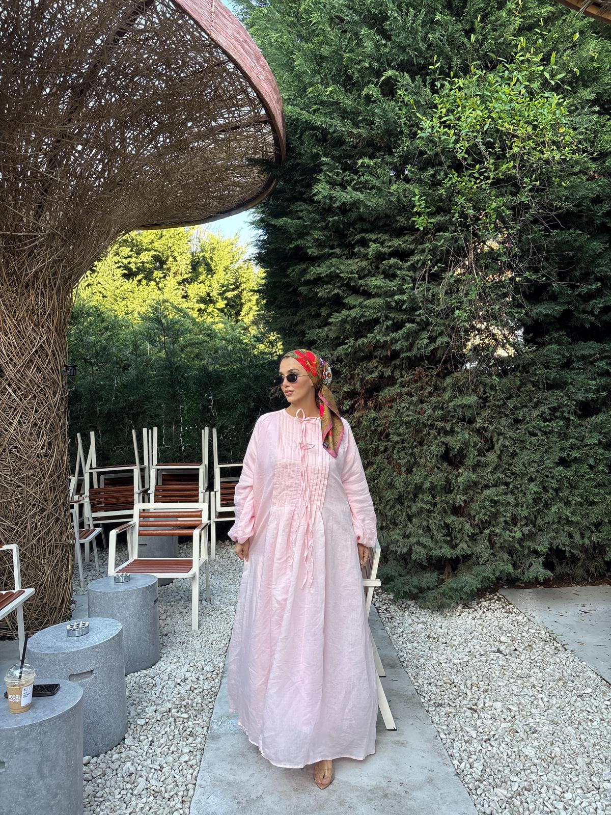 Sindy Elbise Pembe